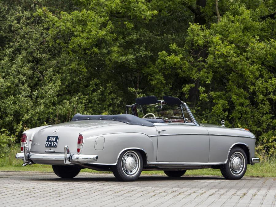  Mercedes-Benz 220 SE Cabriolet 1958 года  (фото 8 из 27)